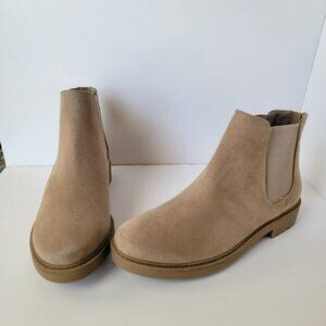Kensie Women's Sandor Short Ankle Suede Boots Size 7